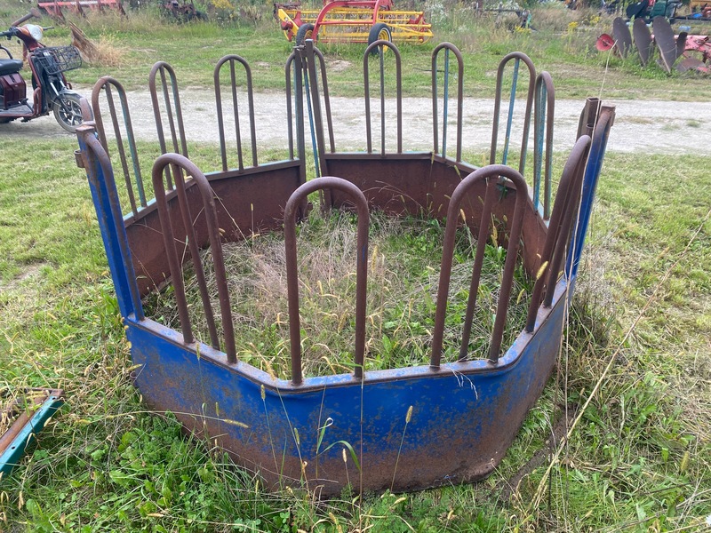 Hay/Forage/Livestock  Round Bale Feeder Photo